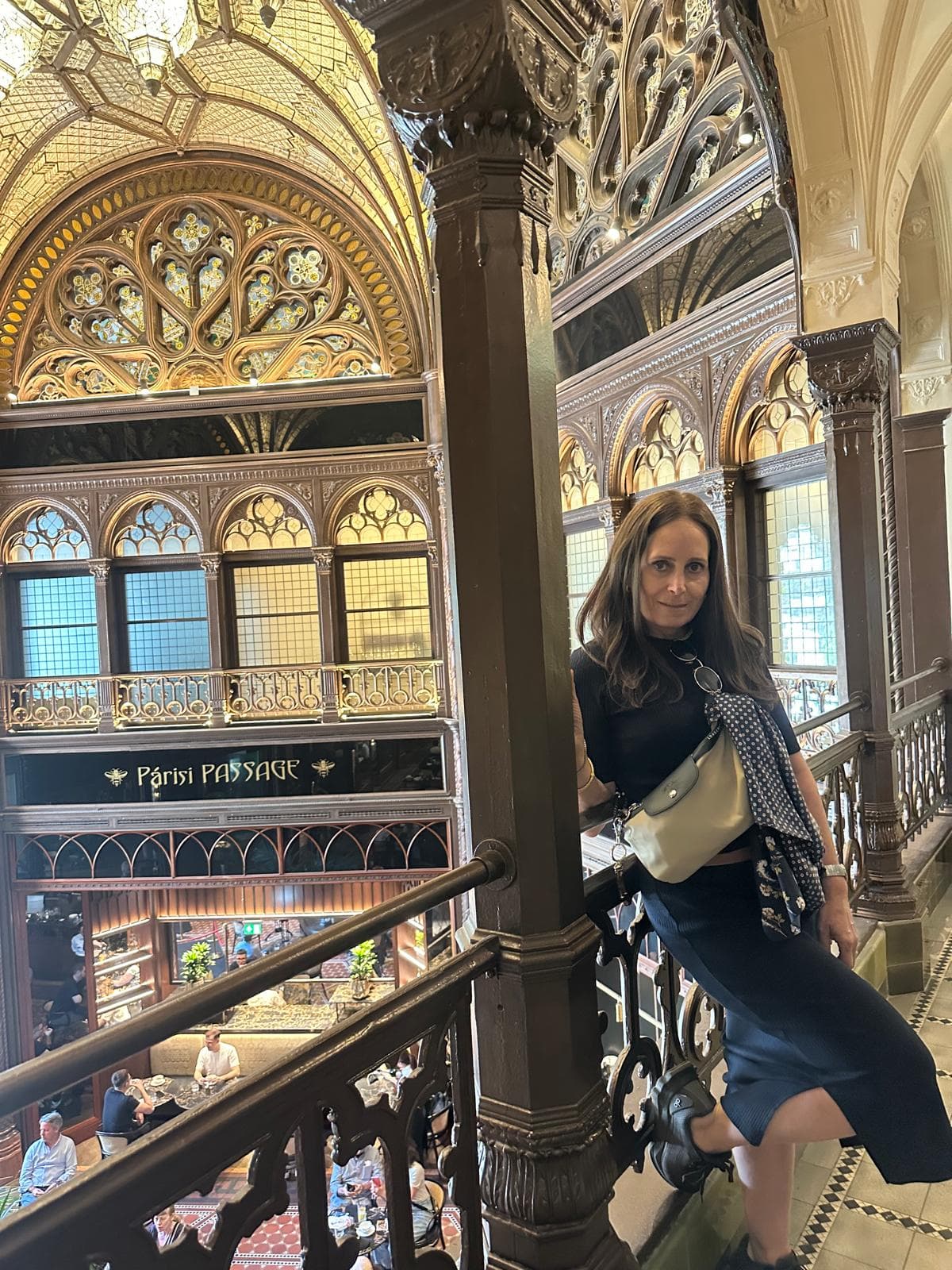 Parisi Passage interior, Budapest